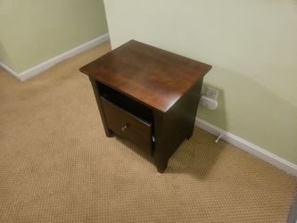 Night Table w/ Display Shelf
