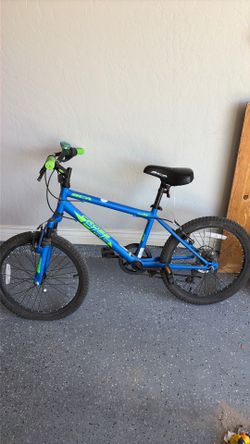 Boys bike 20”