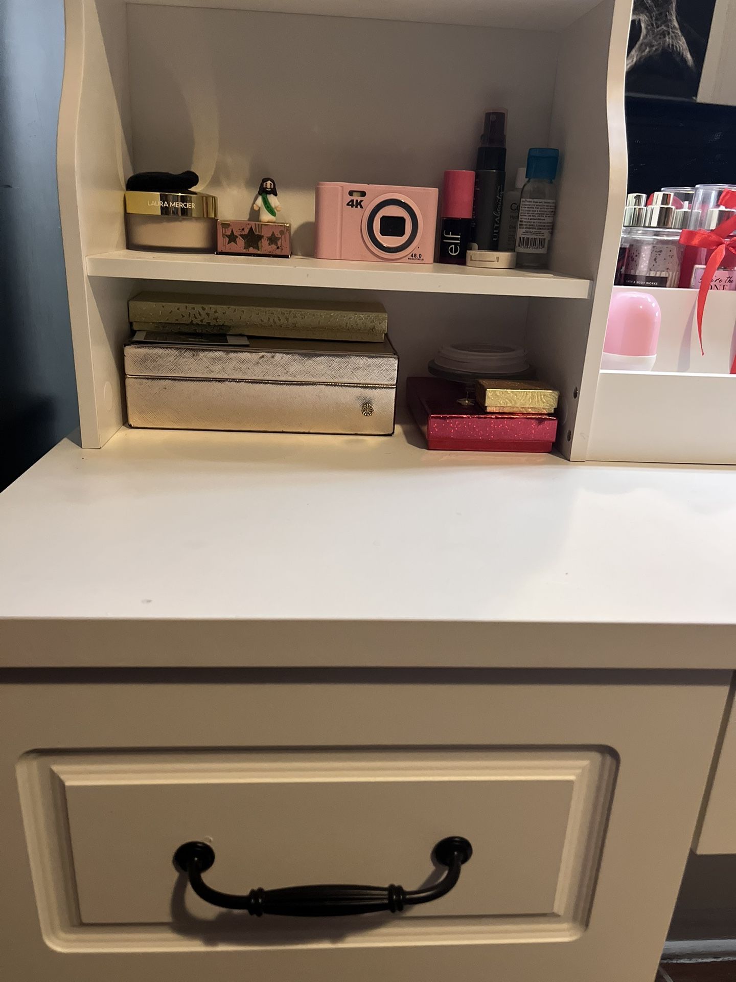 Makeup Vanity