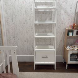 Wood White Bookshelf 