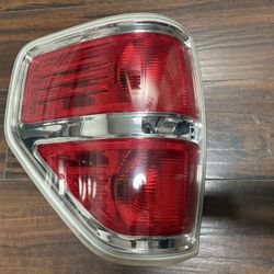 2009-2014 Ford F150 Left Tail Light