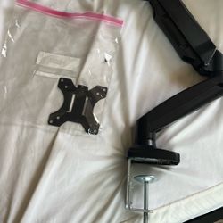 Monitor Arm 