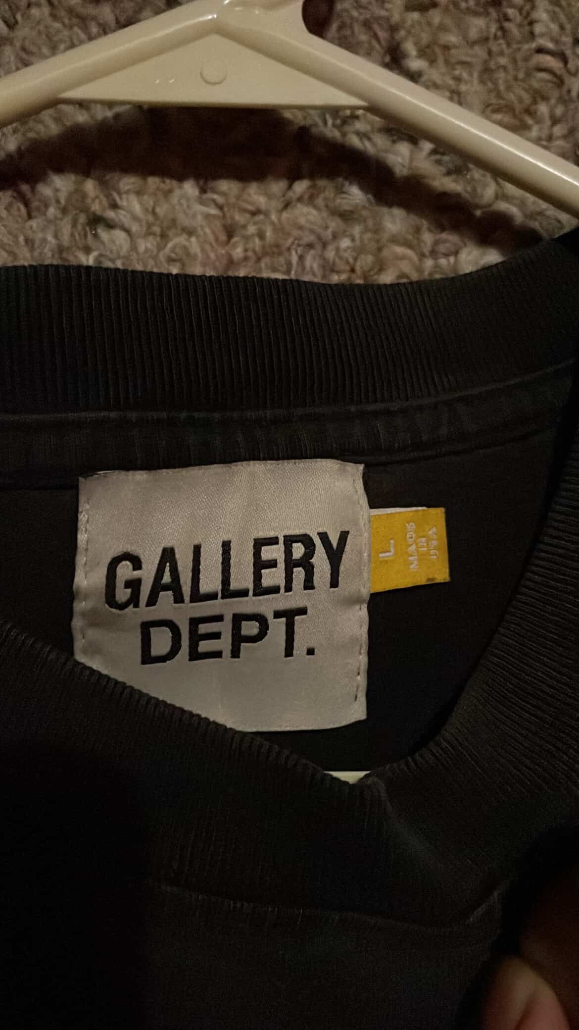 Gallery Dept Shirt Size Large