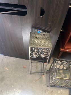 Stan and book / magazine rack