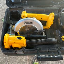 Dewalt XRP 18v DC390  Cordless Circular Saw with Drill DC759 & Charger DW9116