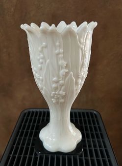 Vintage Westmoreland Milk Glass Vase