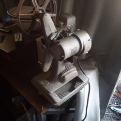 Vintage 8mm Projector In Working Order