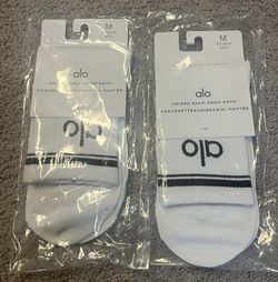 Alo Yoga Throwback Half Crew Unisex Socks Medium 