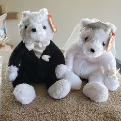 Ty New Bride & Groom Beanie Set