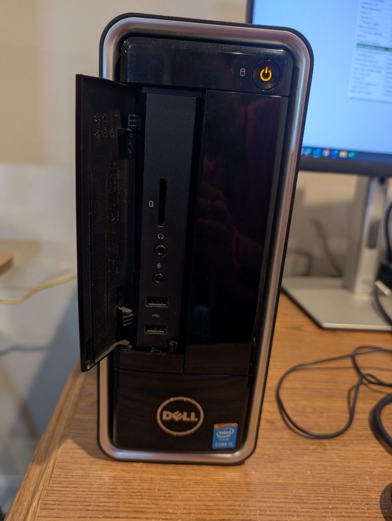 Like new Dell computer i5 / 16Gb /SSD 256G / Wi Fi. Windows 11Â