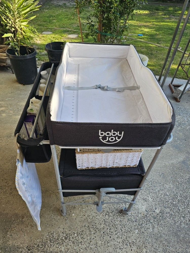 Baby Joy Changing Station!