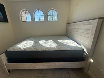 Queen Bed Frame with Headboard – Whitewash Wood