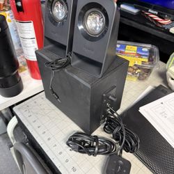 Logitech Z213 Speakers W Sub