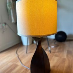 Bob’s Furniture Lamp