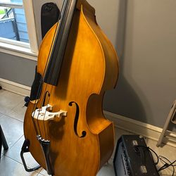 TOLOLOCHE 3/4 CON BASE , ESTUCHE , AFINADOR CUERDAS EXTRA Y MAS