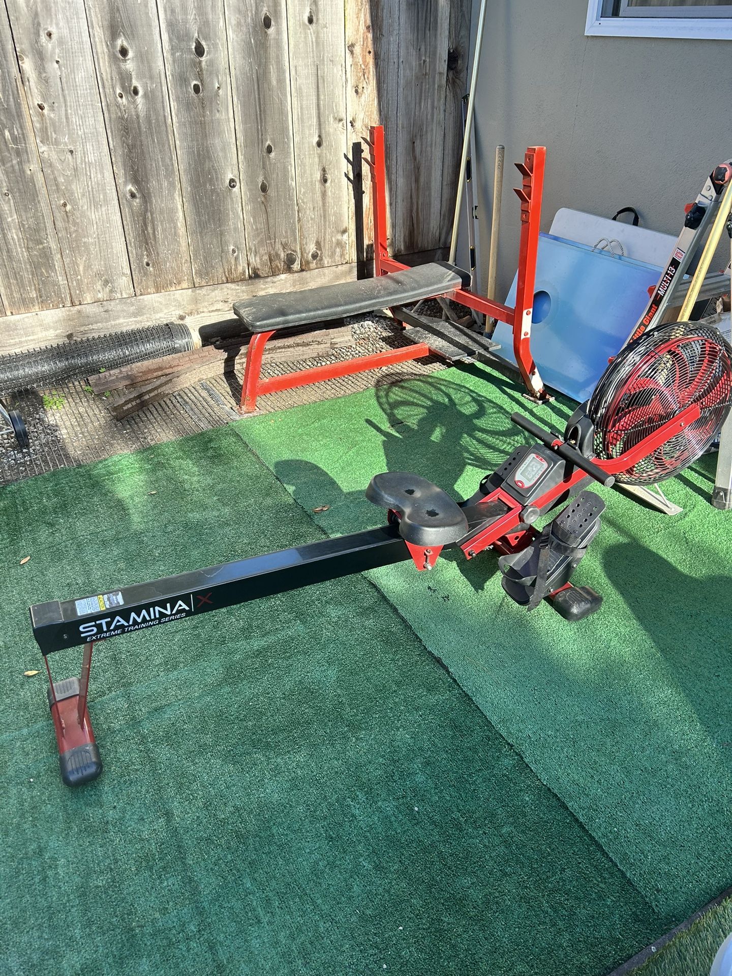 Row Machine And Flat Bench Press