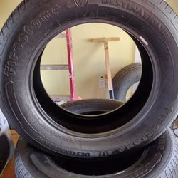 Truck Tires Like New 4 Of Them 