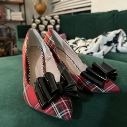 Red Plaid Heels With Black Bow Betsey Johnson
