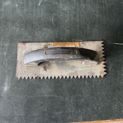 Adhesive Trowel