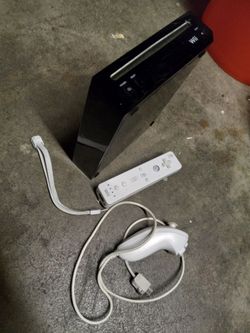 Nintendo Wii Console Black with Controller and Nunchuk