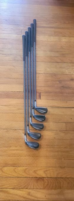 Lady Cleveland HiBore XLi Hybrid Golf Irons 7-9,PW-SW (RH)