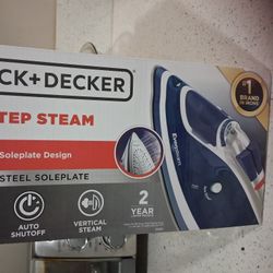 Black And Decker Steam Iron 