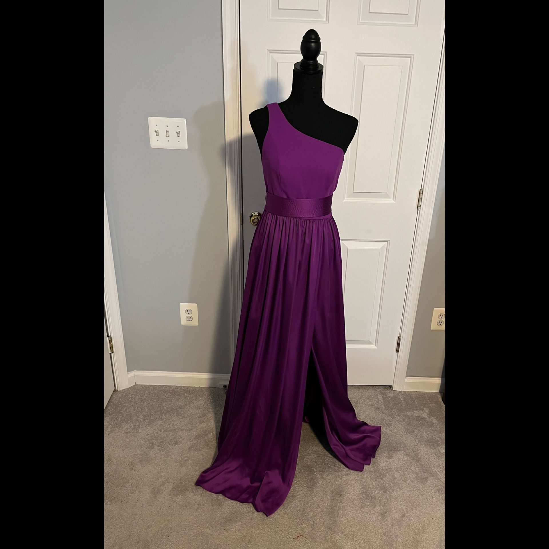 Purple Vera Wang Gown, Size 2.