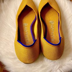 Rothy’s The Point Women’s Ballet Flat Shoes – Size 7.5