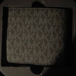 brand new mk wallet 