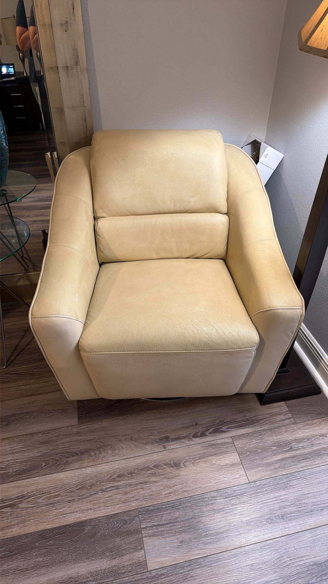 Swival Chair In Cream