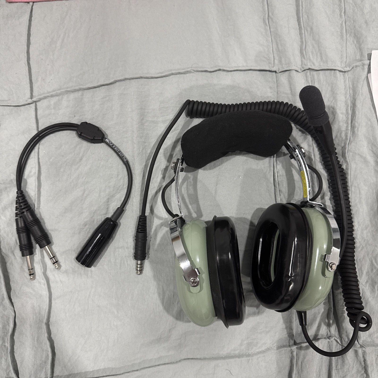 David Clark Aviation Headset Model H10-26 Passive Noise Canceling GA Adapter