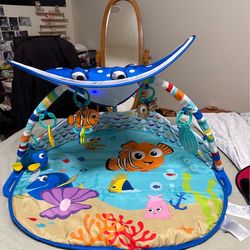 nemo lights and music toy for tummy time