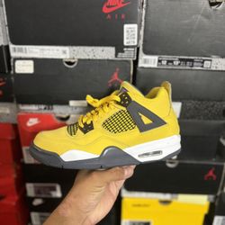 Jordan Lightning 4s size 6.5Y USED But Clean