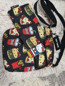 Lounge Fly Hello Kitty Crossbody And Make Up Bag