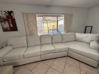 Couch sectional