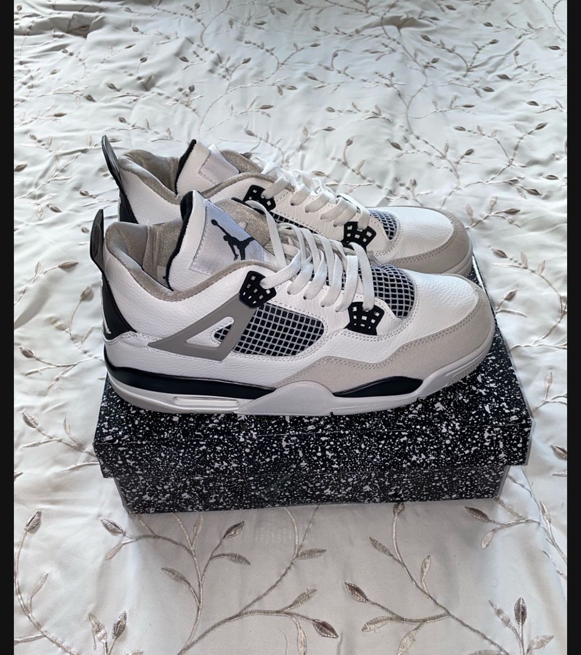 Jordan 4 Military Black 11