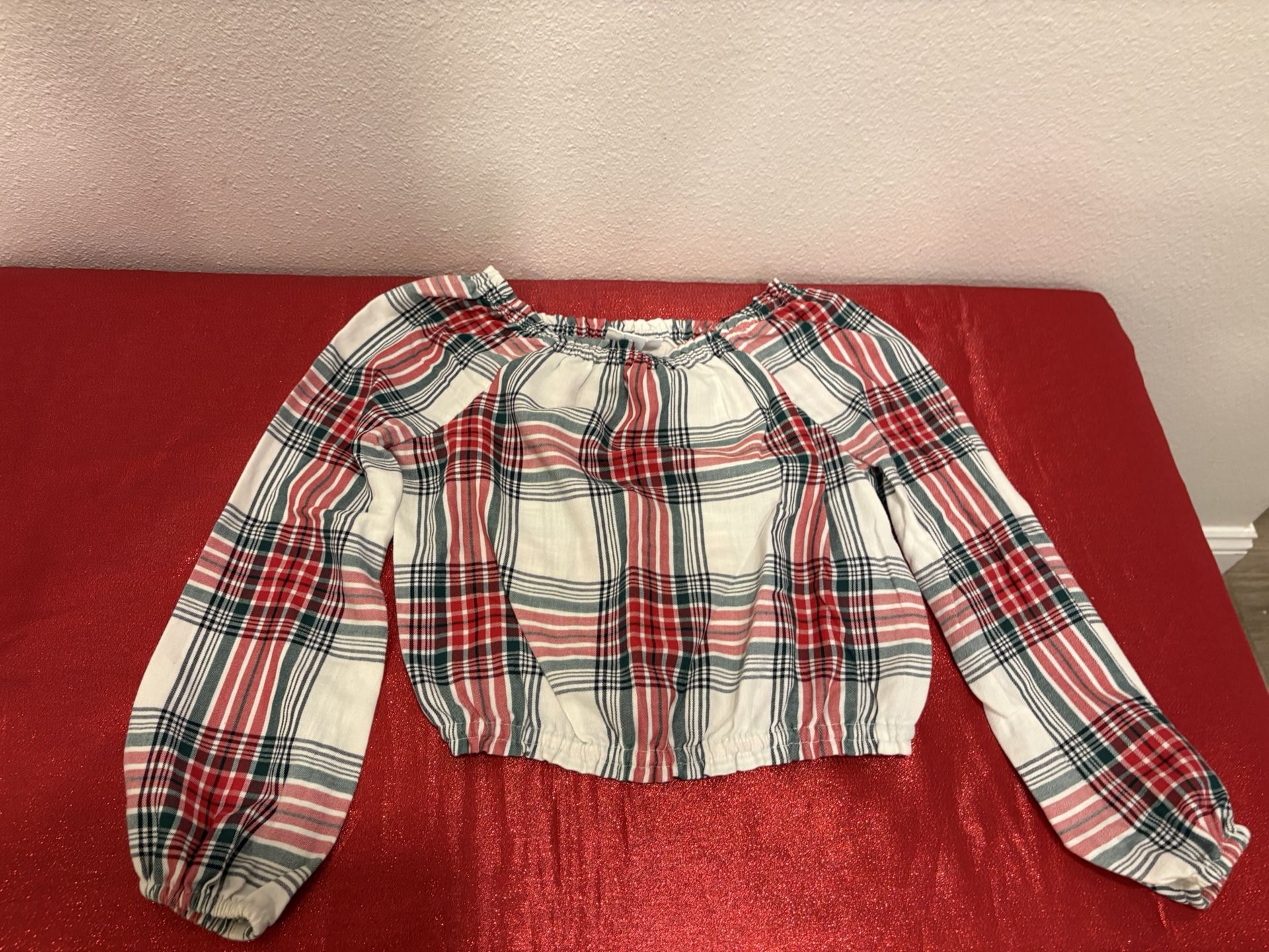 Girls size Small 7 Christmas Red & Green & White Long Sleeve Top - kids clothes - Simi