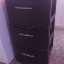 Plastic 3-Drawer 