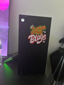 Xbox Series X 1 Tb and Seagate 2TB