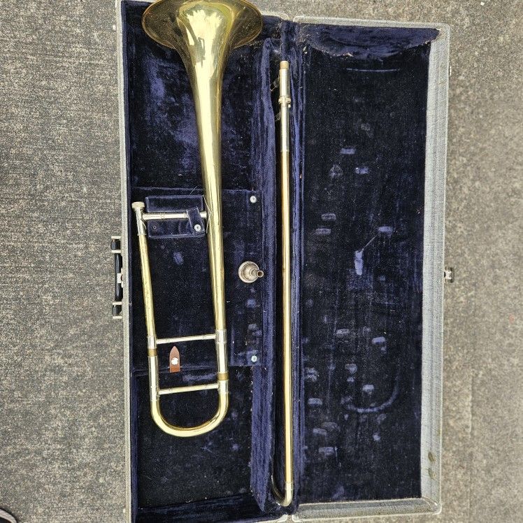 "Conn" Trombone