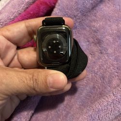 Apple Watch Series 8 