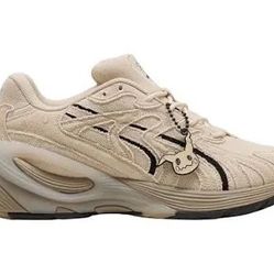 Puma X Pokémon Inverse Mimikyu 