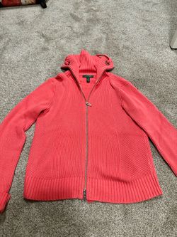 Ralph Lauren Women’s Sweater – Size Medium ❤️