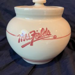 Vintage Mrs. Fields Cookie Jar By American Pottery