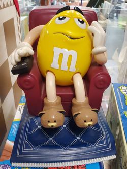 M & M Candy Dispenser/ Clean/ Preowned 