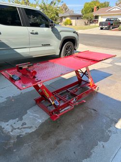 Motorcycle Lift
