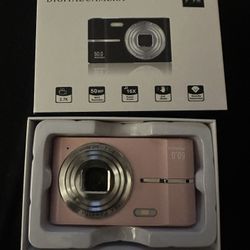 Digital Camera