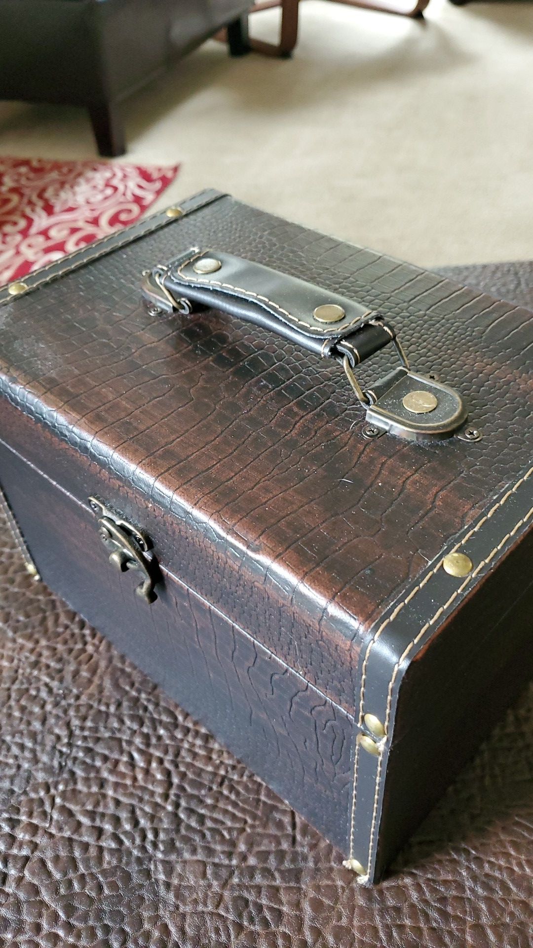 Vintage Style Decorative Storage Case