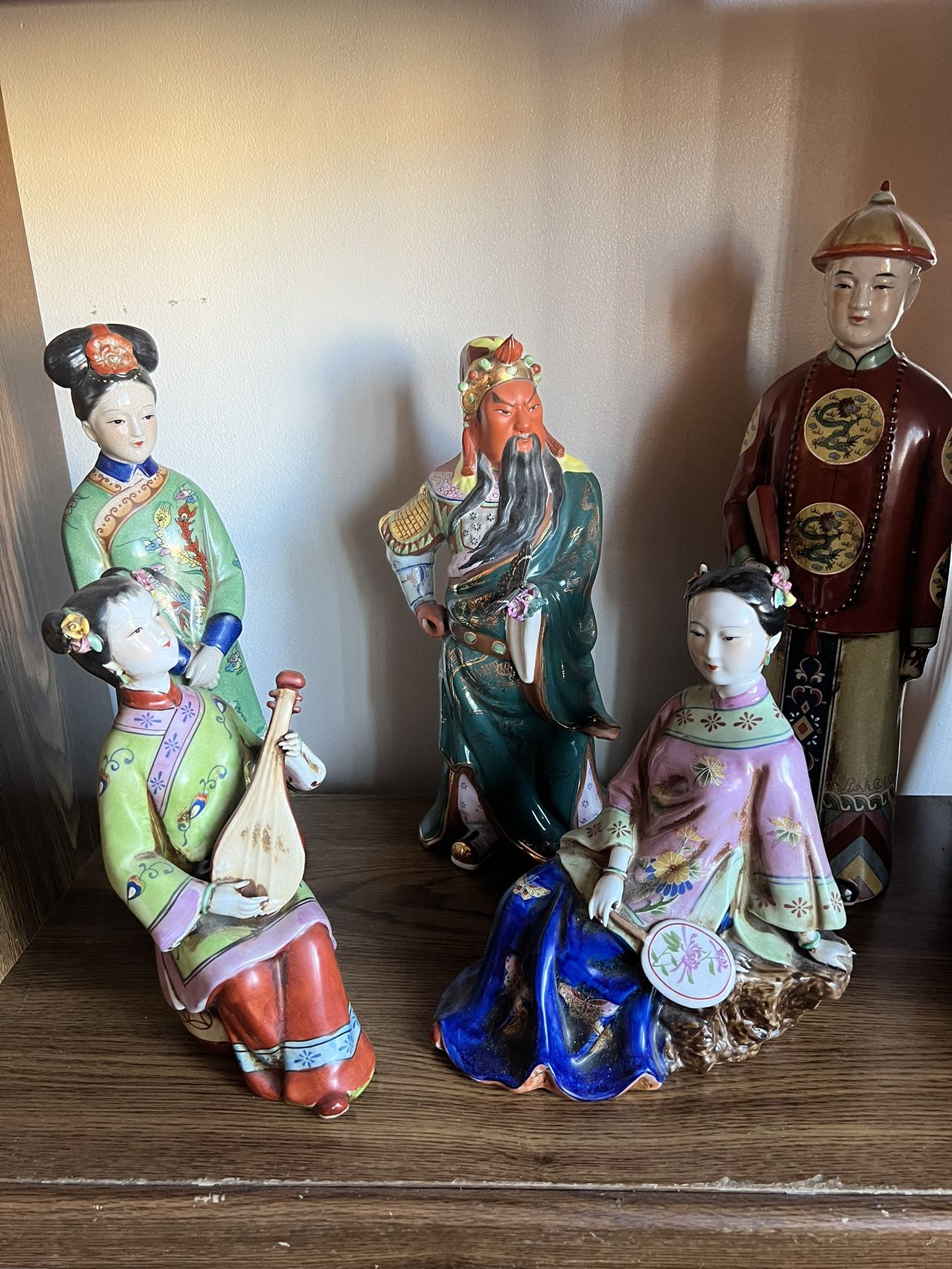 Porcelain Asian Statues Group of 5 Large Beautiful Figurines 🐲 🐲🐲🐲🐲