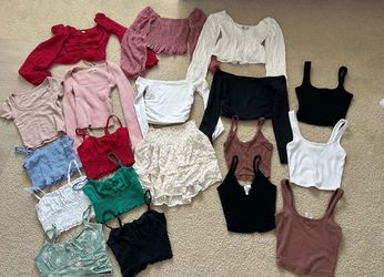 Teen girls crop tops size XXS & XS